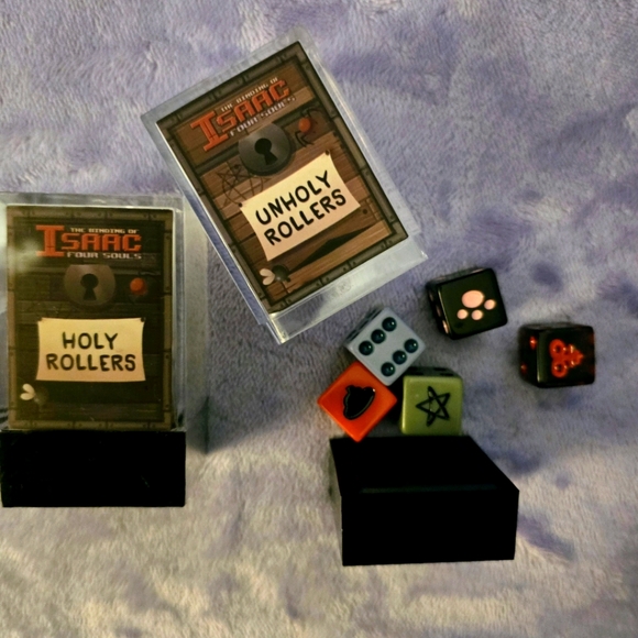 The Binding of Isaac: Four Souls Requiem Kickstarter with dice - Picture 3 of 5